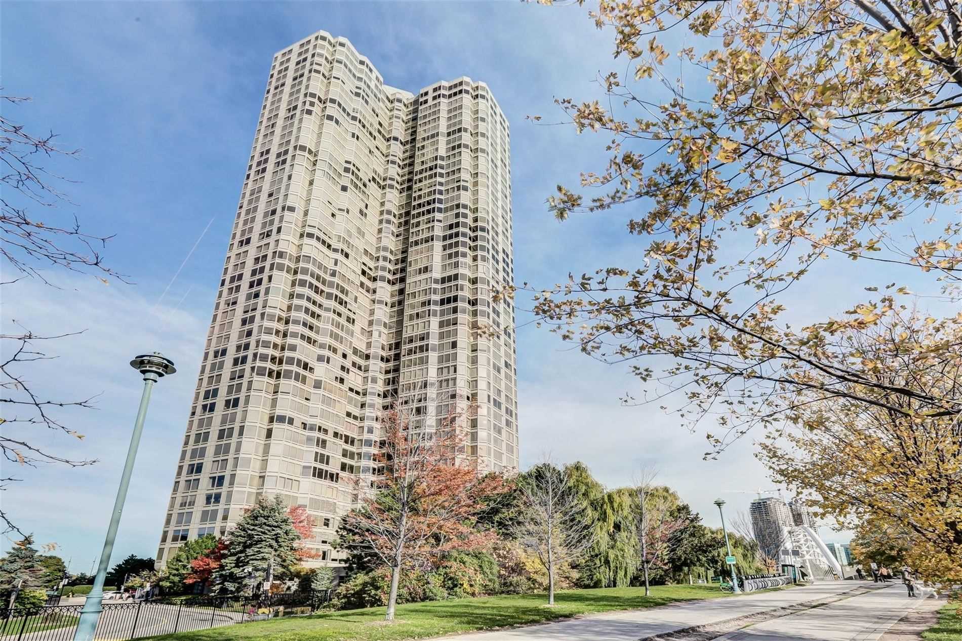 1 Palace Pier Crt, Toronto, Ontario (ID W5594195)