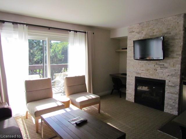 55-303 DEERHURST - SUMMIT LODGE Drive, Huntsville, Ontario (ID 261877)