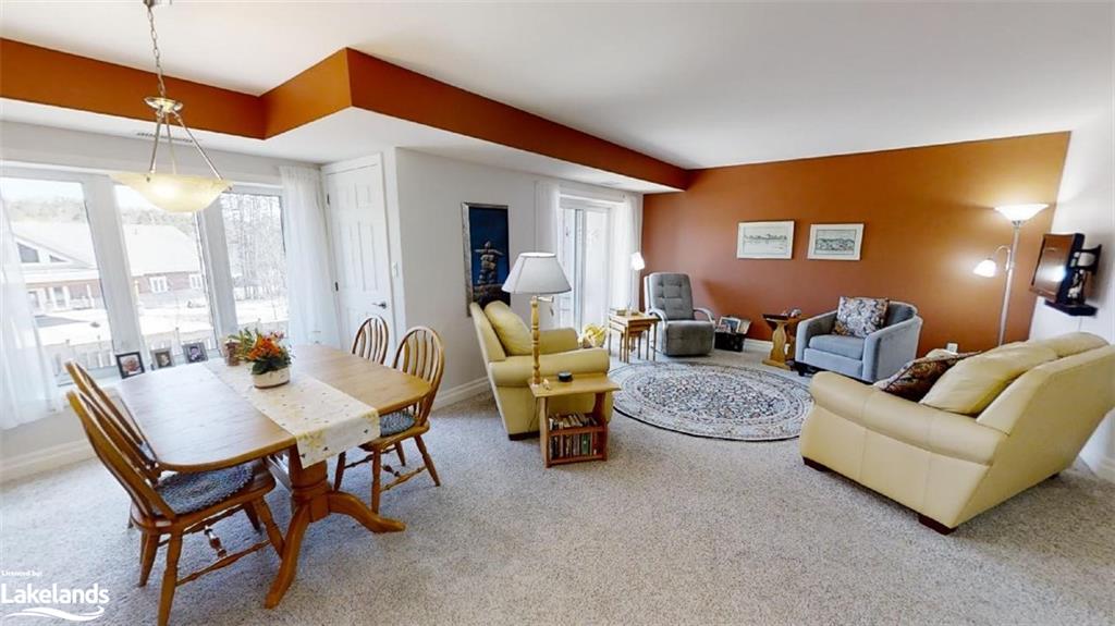 26 DAIRY Lane Unit# 207, Huntsville, Ontario (ID 40251494)