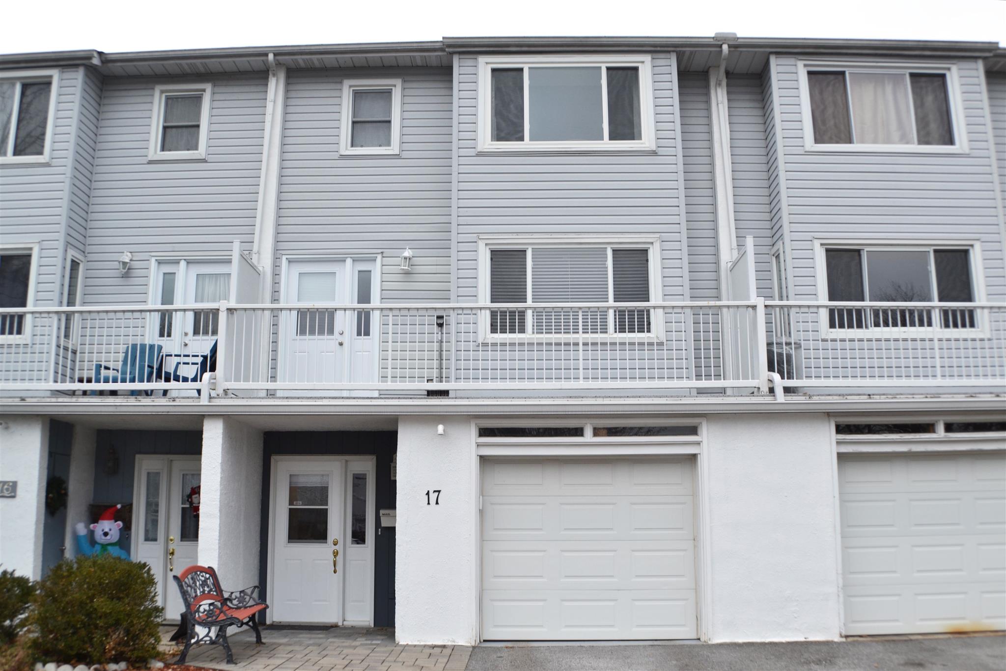 Unit# 17 4427 Bath Road, Kingston, Ontario (ID K19007322)