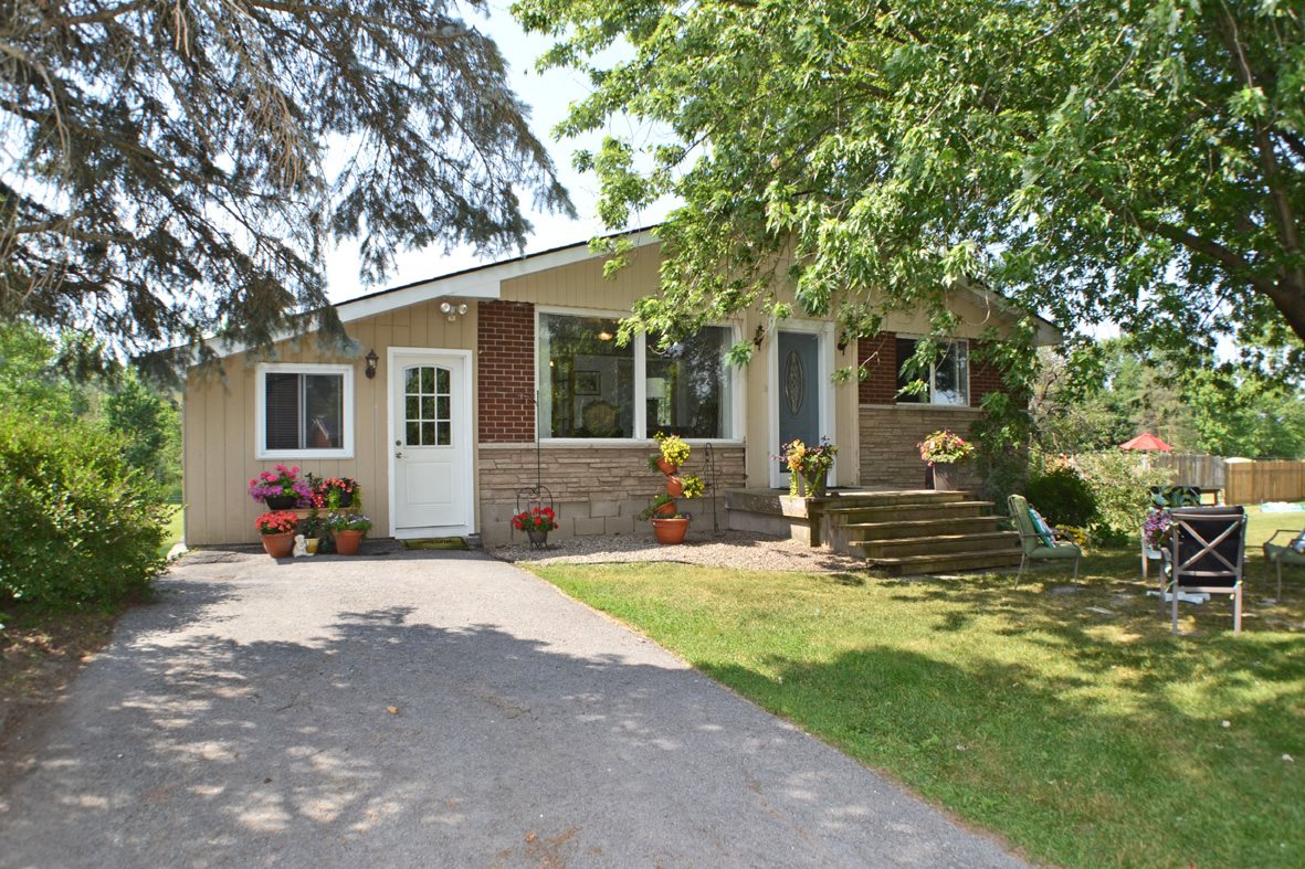 3841 Harrowsmith Road, Harrowsmith, Ontario (ID K20003692)