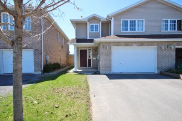 210 Briceland St (ID 360570697)