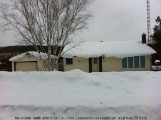 285 MAIN ST, Burk's Falls, Ontario (ID 521390228)
