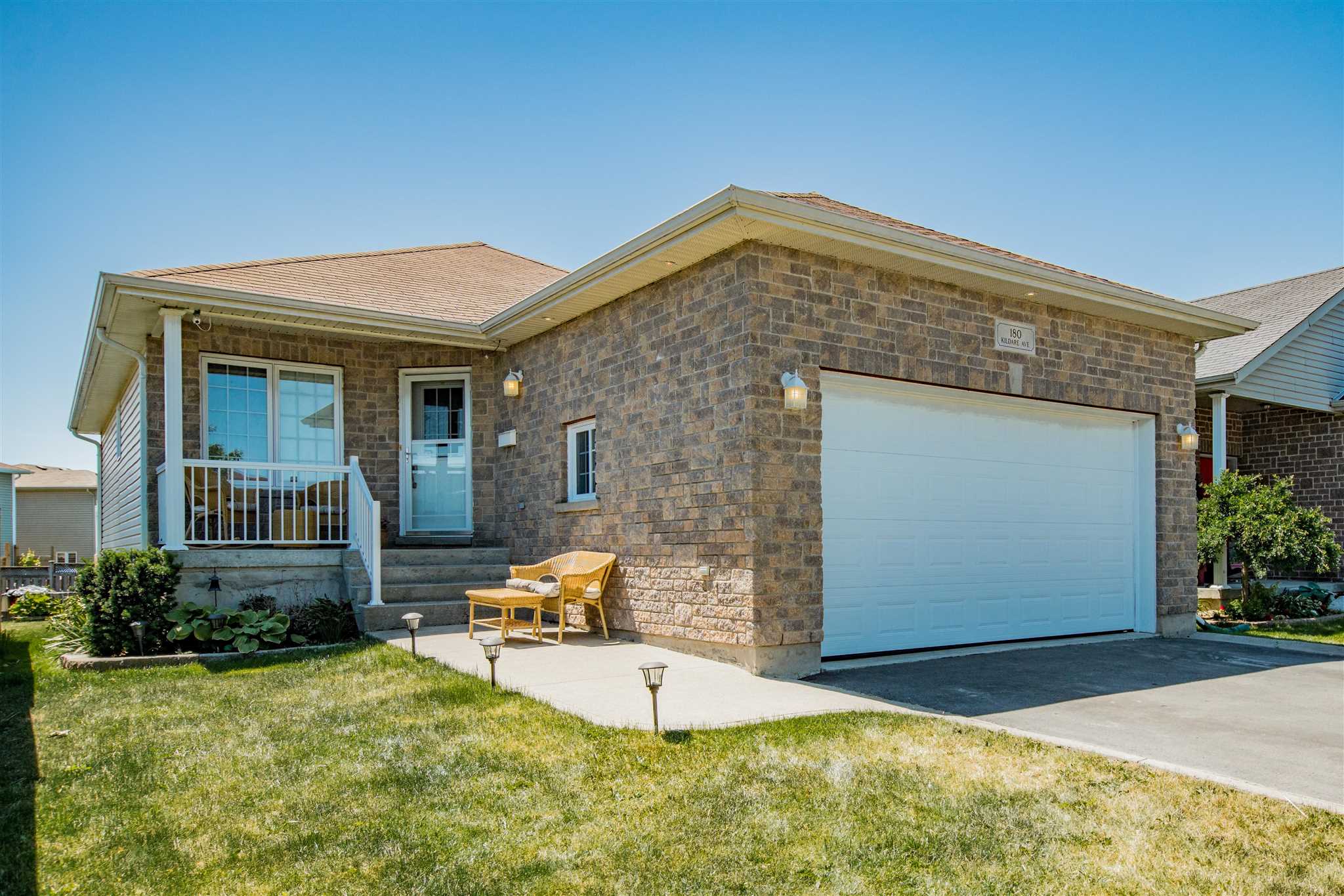 180 Kildare Avenue, Amherstview, Ontario (ID K20003232)