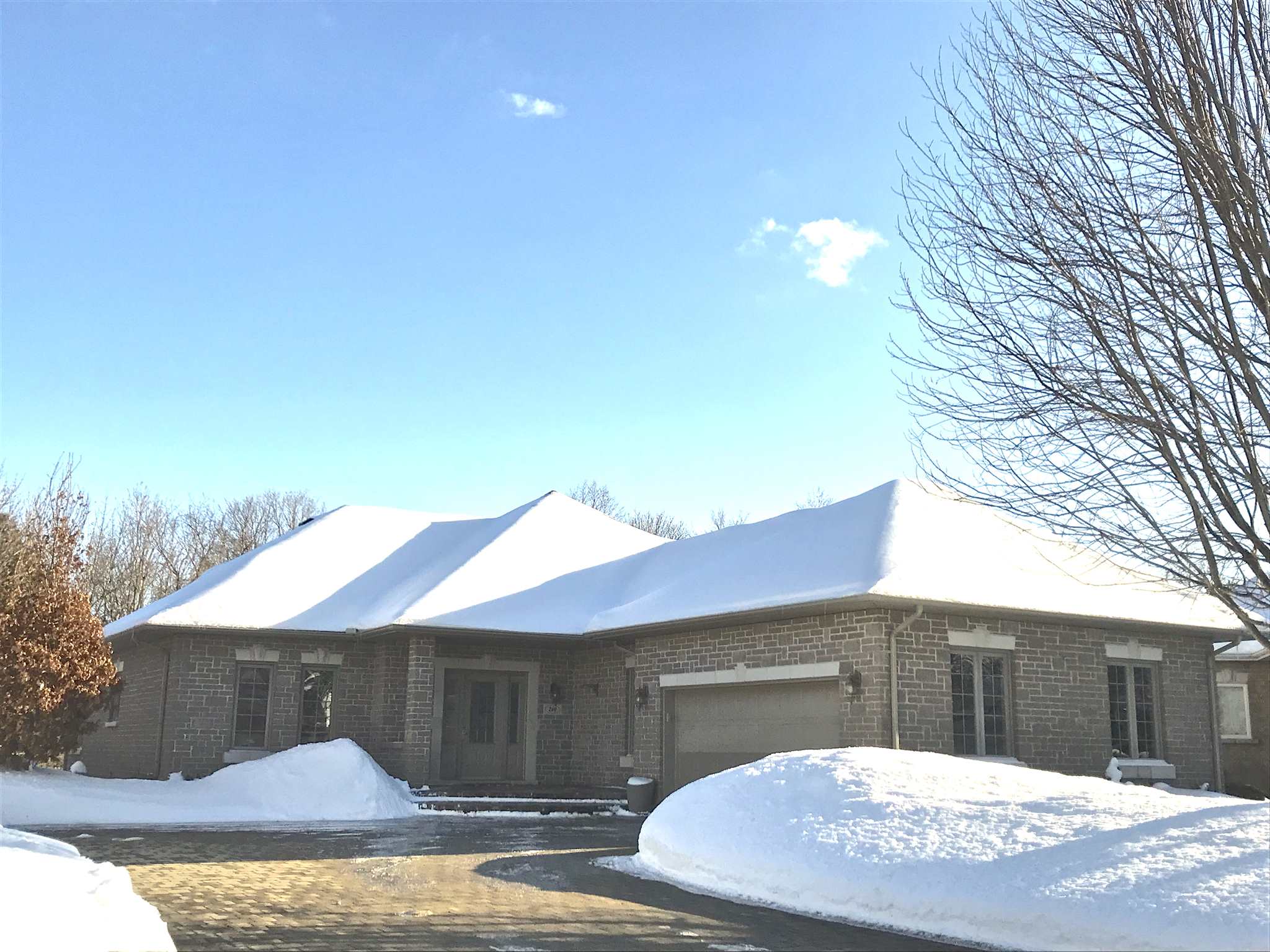 269 SMUGGLERS COVE Drive, Kingston, Ontario (ID K18000377)