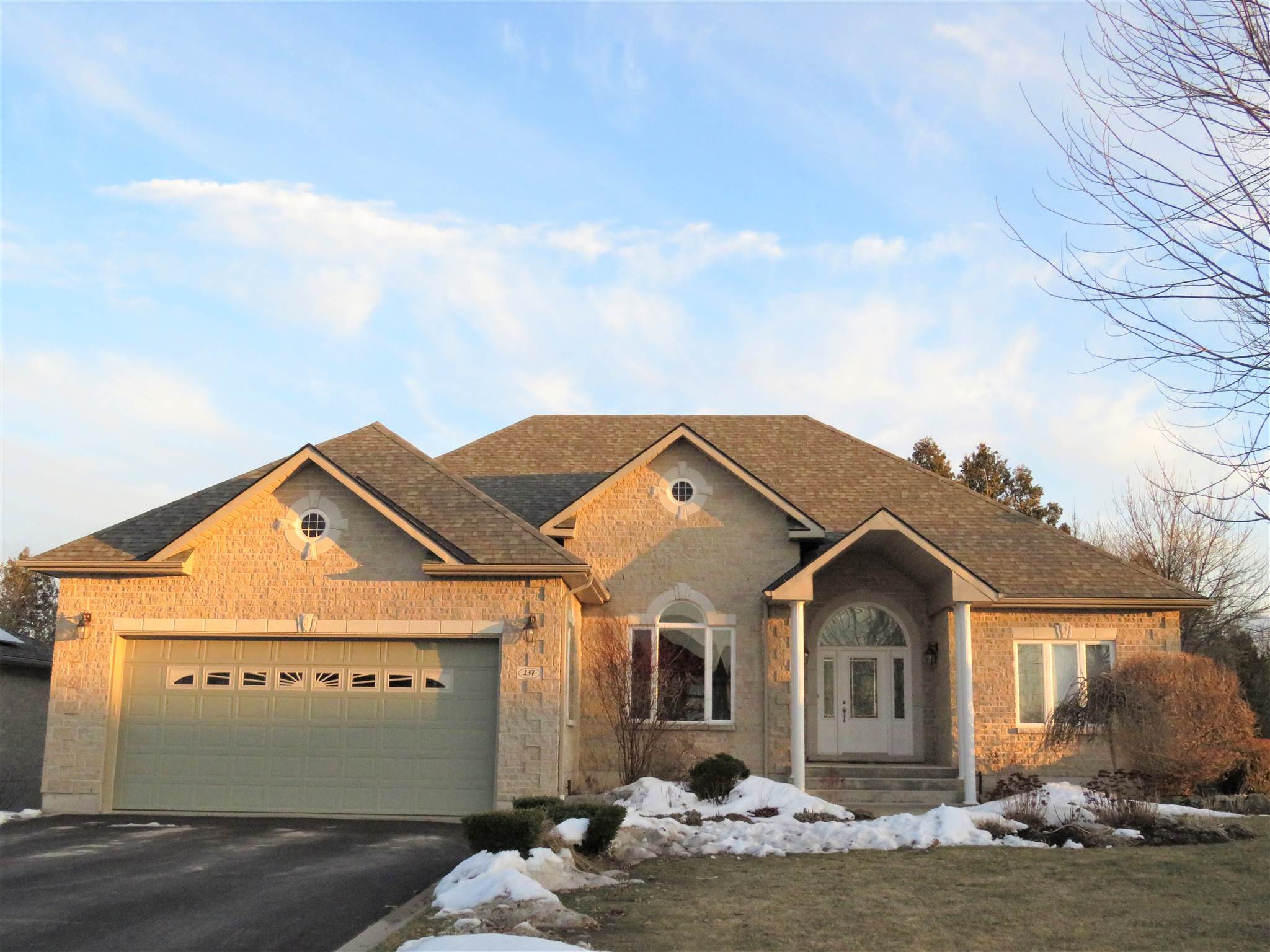 237 SMUGGLER'S COVE Drive, Kingston, Ontario (ID K18001342)