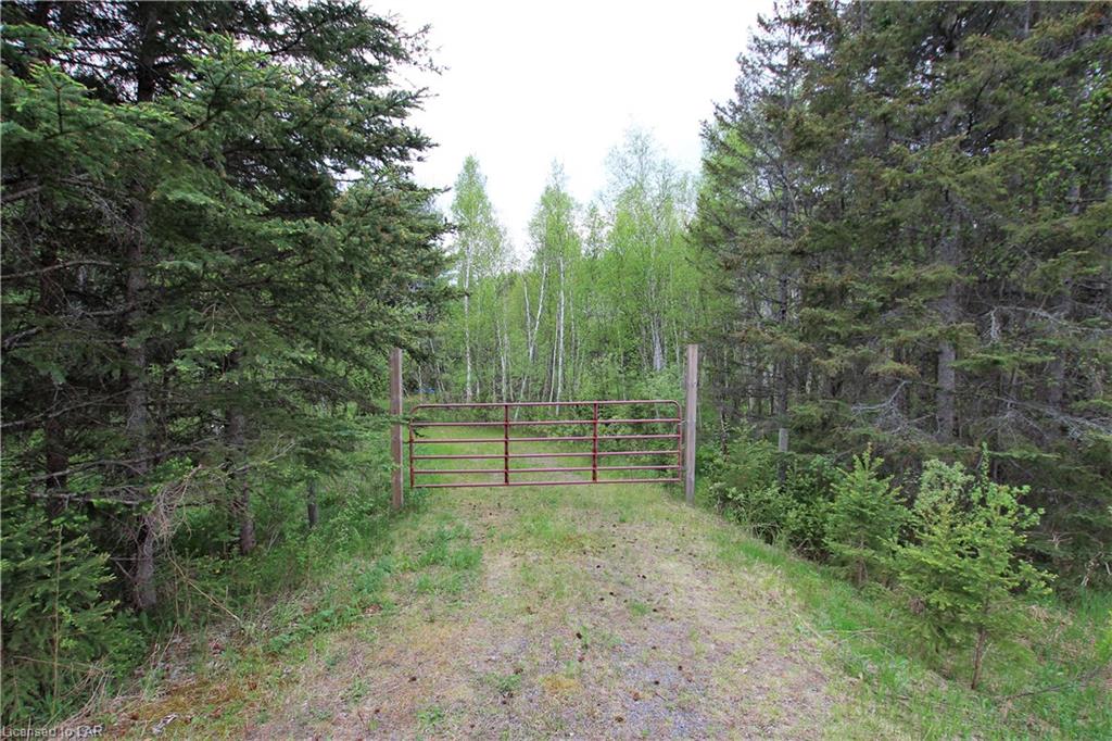 6739 534 Highway, Restoule, Ontario (ID 40117131)