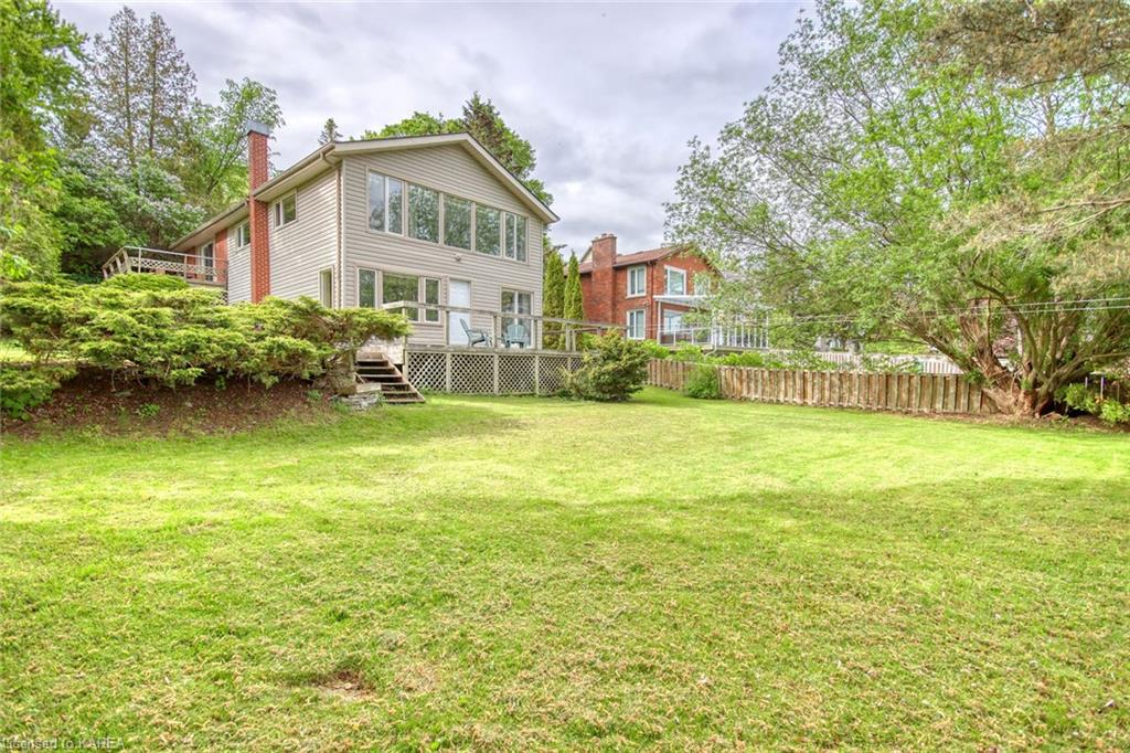 4220 BATH Road, Kingston, Ontario (ID 40276361)