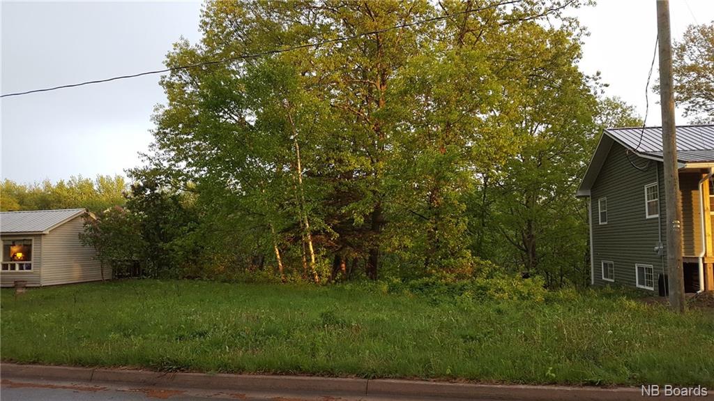 118 Ruby Court, Fredericton, New Brunswick (ID NB038653)