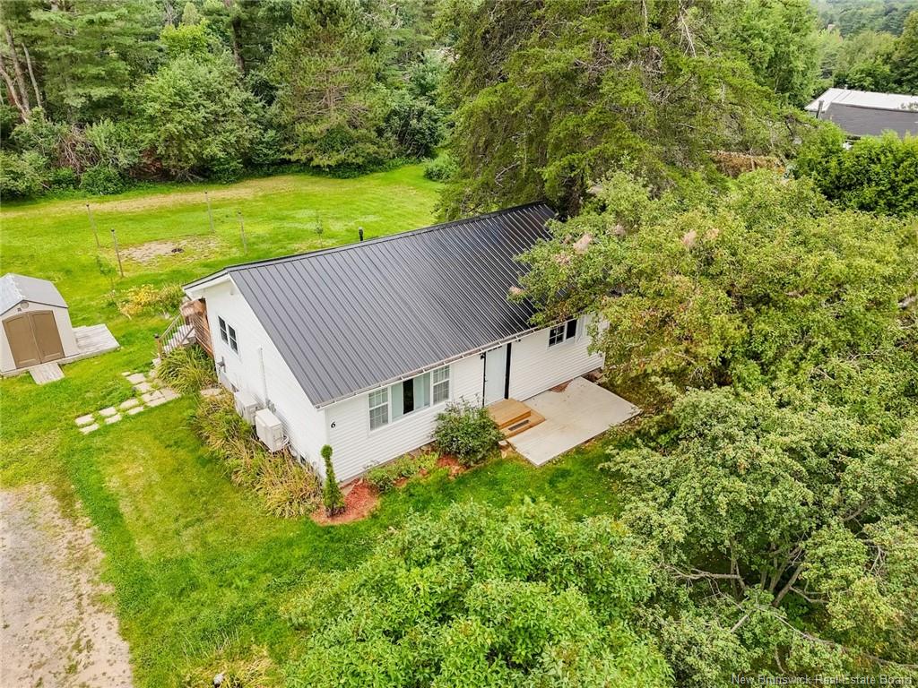 6 Nashwaak Drive, Fredericton, New Brunswick (ID NB104492)