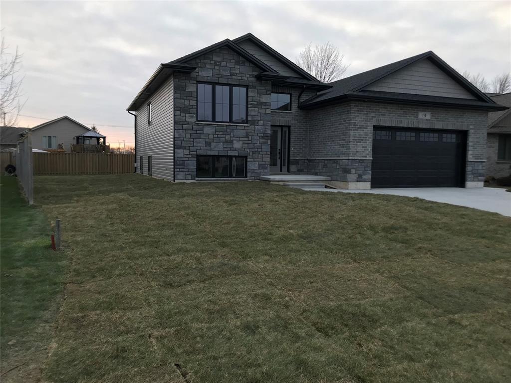 72 MAC HENRY, Lambton Shores, Ontario (ID 20008180)