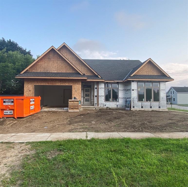 301 ALEXANDRA Avenue, Point Edward, Ontario (ID 21012281)