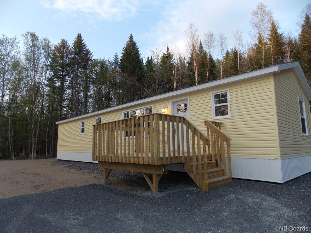 398 628 Route, Penniac, New Brunswick (ID NB043887)