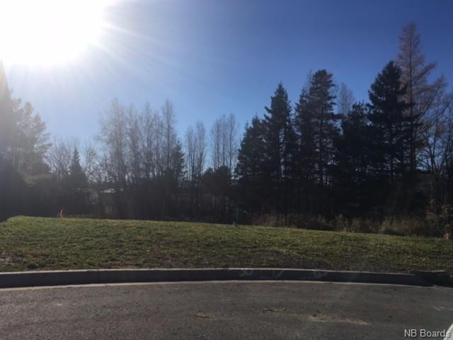 30 Briar Brook Place, Fredericton, New Brunswick (ID NB051149)