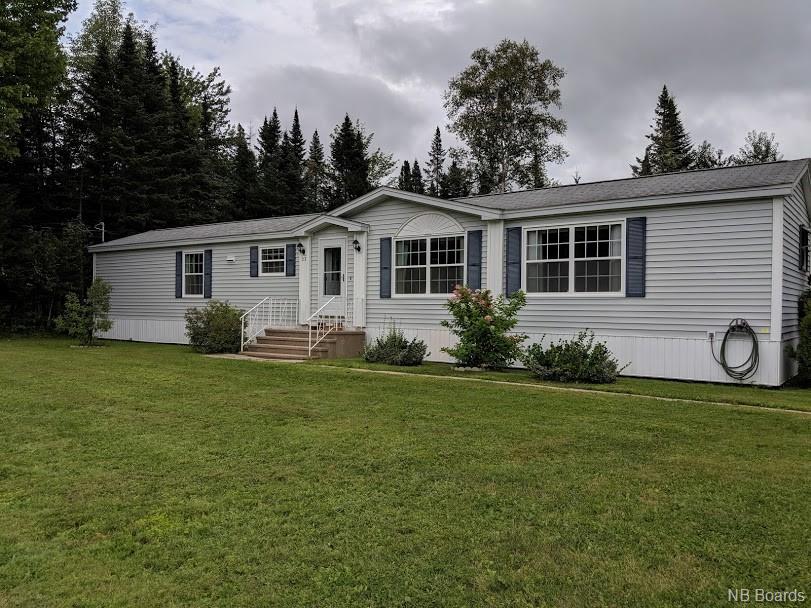 32 Prestige Drive, Lincoln, New Brunswick (ID NB041028)