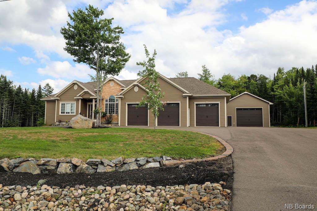 68 Mindy Avenue, Richibucto Road, New Brunswick (ID NB032417)