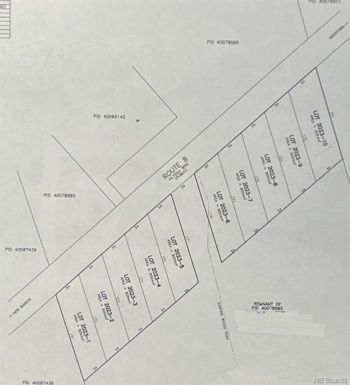 Lot 2023-7 Route 8 (ID NB086684)
