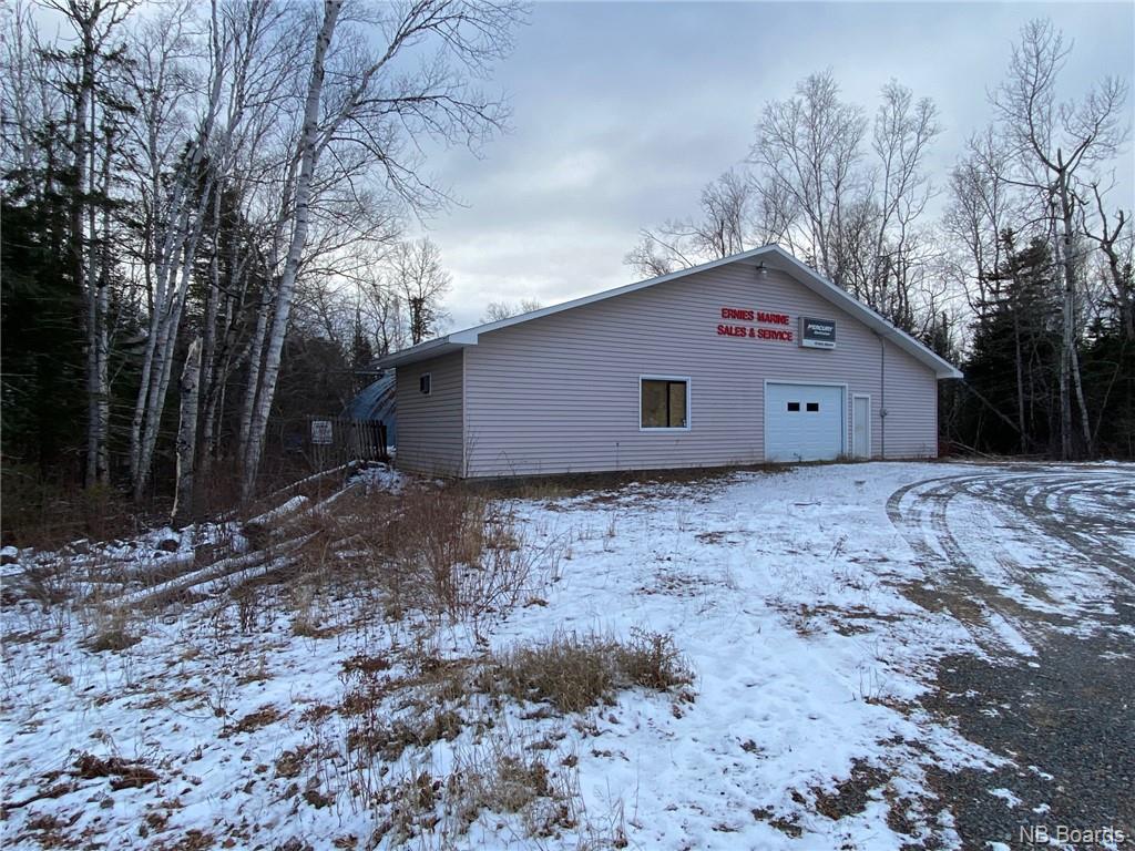 2285 Route 105, Lower Queensbury, New Brunswick (ID NB052341)