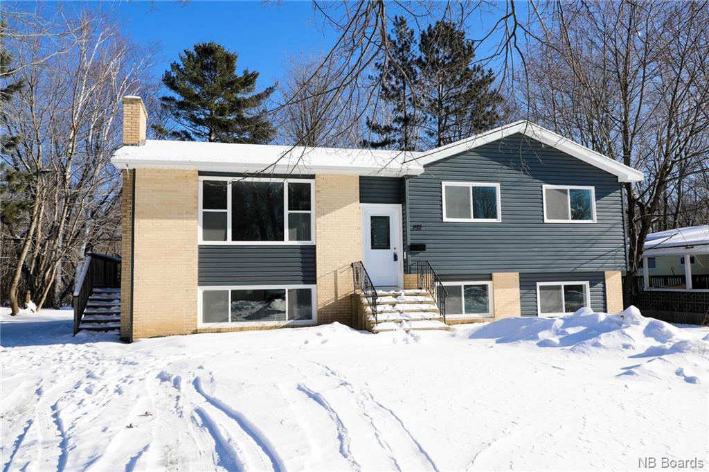 152 Burpee Street, Fredericton, New Brunswick (ID NB039183)