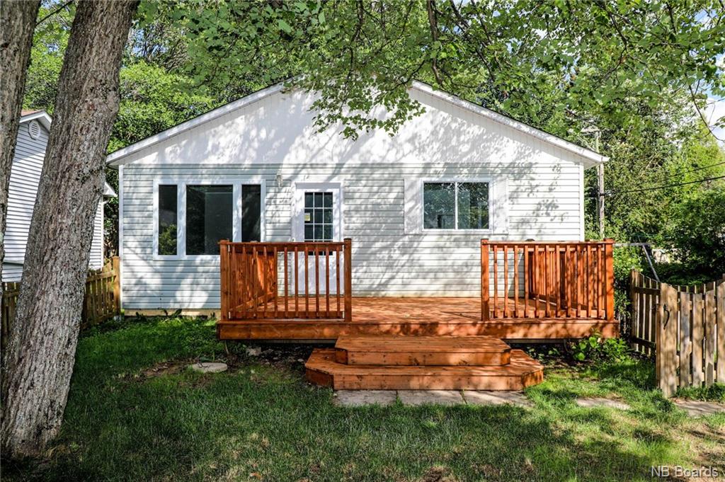 45 Carol Avenue, Fredericton, New Brunswick (ID NB046880)