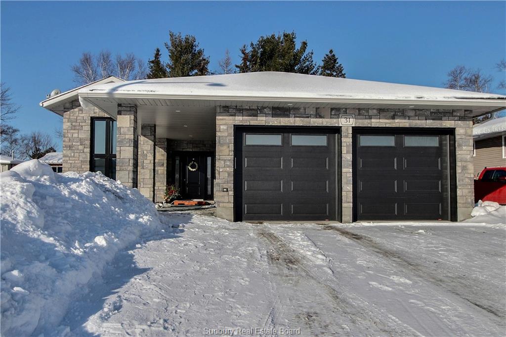31 Oak Street, Capreol, Ontario (ID 2081794)