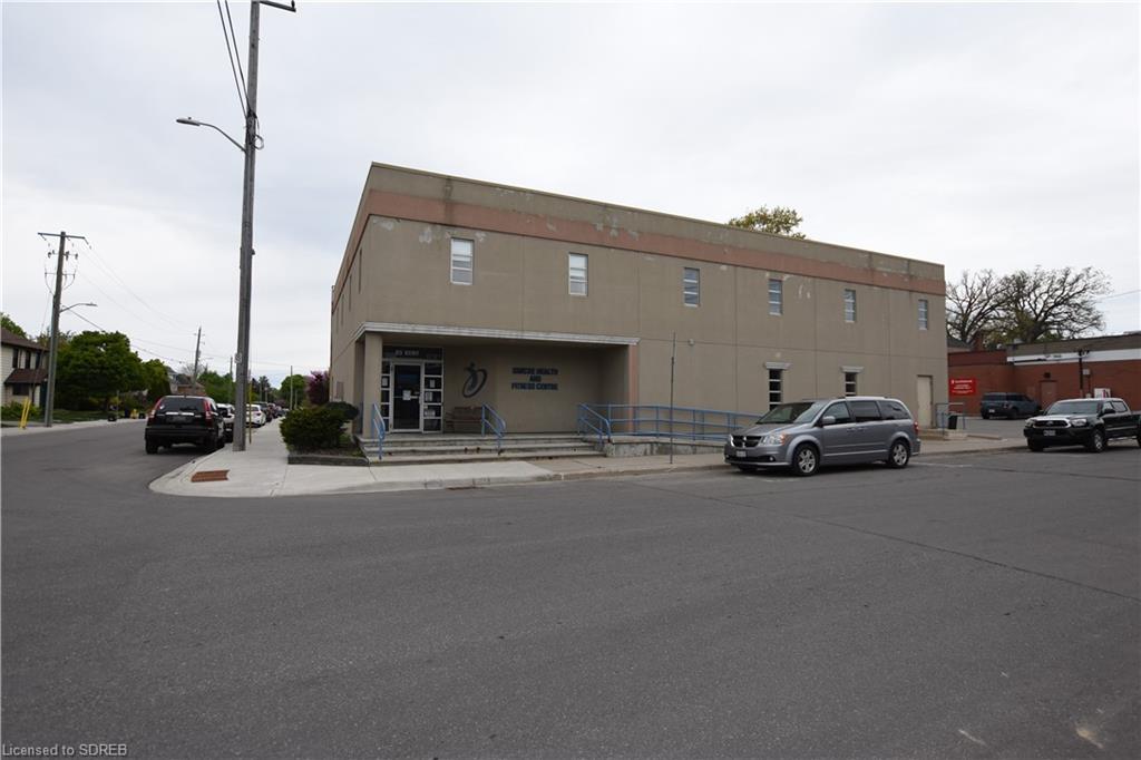 55 KENT Street N, Simcoe, Ontario (ID 40261686)