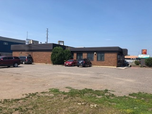 1046 Memorial Avenue, Thunder Bay, Ontario (ID TB201813)