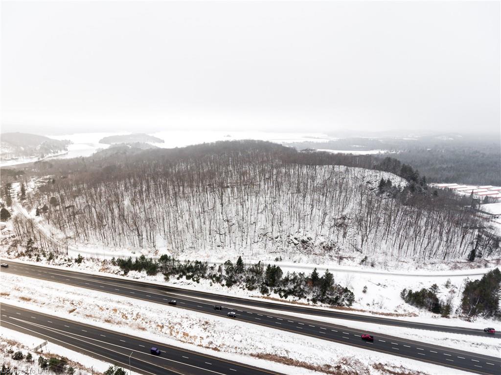 250 FALCON Road, Huntsville, Ontario (ID 40196371)