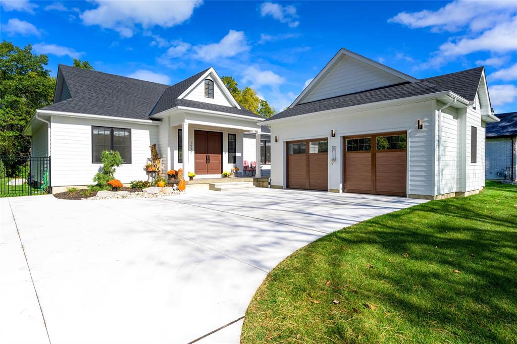 1970 BLACKWELL Road, Sarnia, Ontario (ID 21022218)