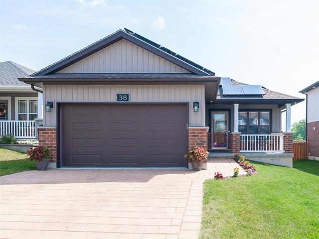 38 Leesboro Trail, Thorndale, Ontario (ID 30755145)