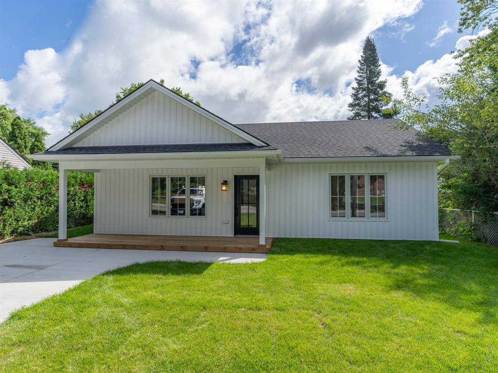 6544 WATERWORKS Road, Sarnia, Ontario (ID 25022470)