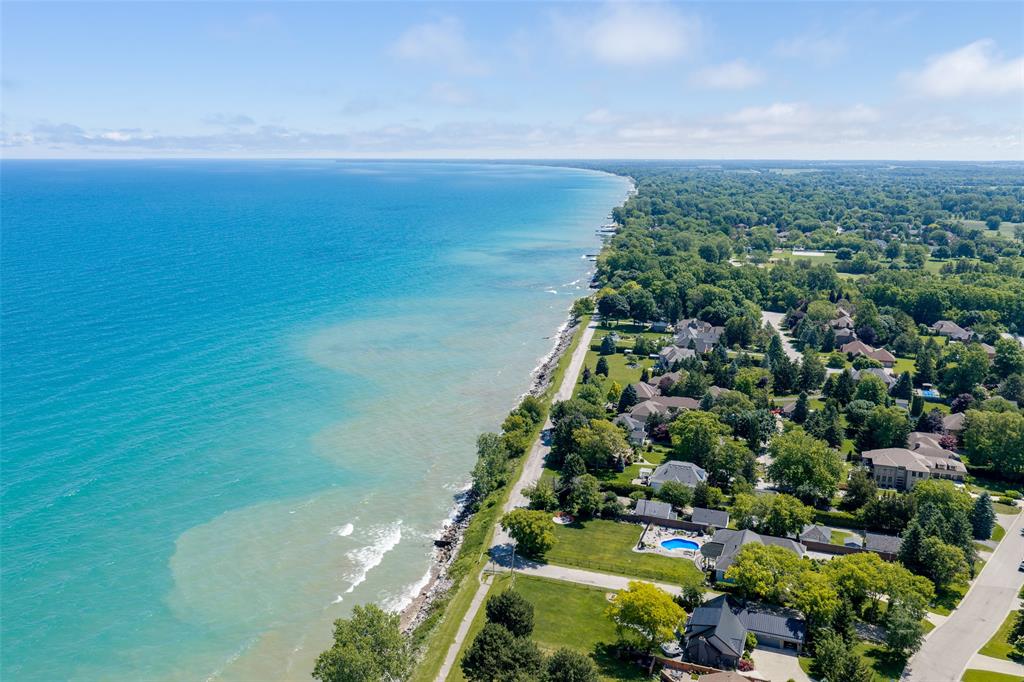 2120 HURON SHORES Drive, Sarnia, Ontario (ID 26015070)