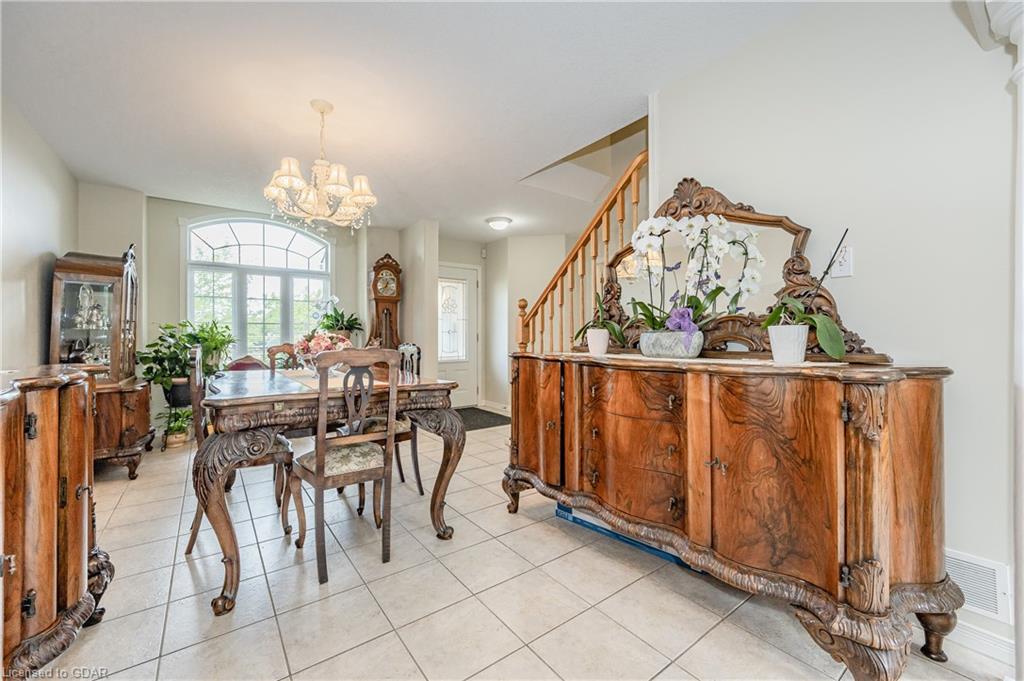 78 CLAIRFIELDS Drive W, Guelph, Ontario (ID 40277295) - image 12