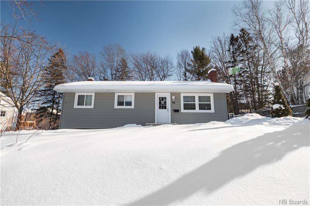 85 Charing Crescent, Fredericton, New Brunswick (ID NB038573)