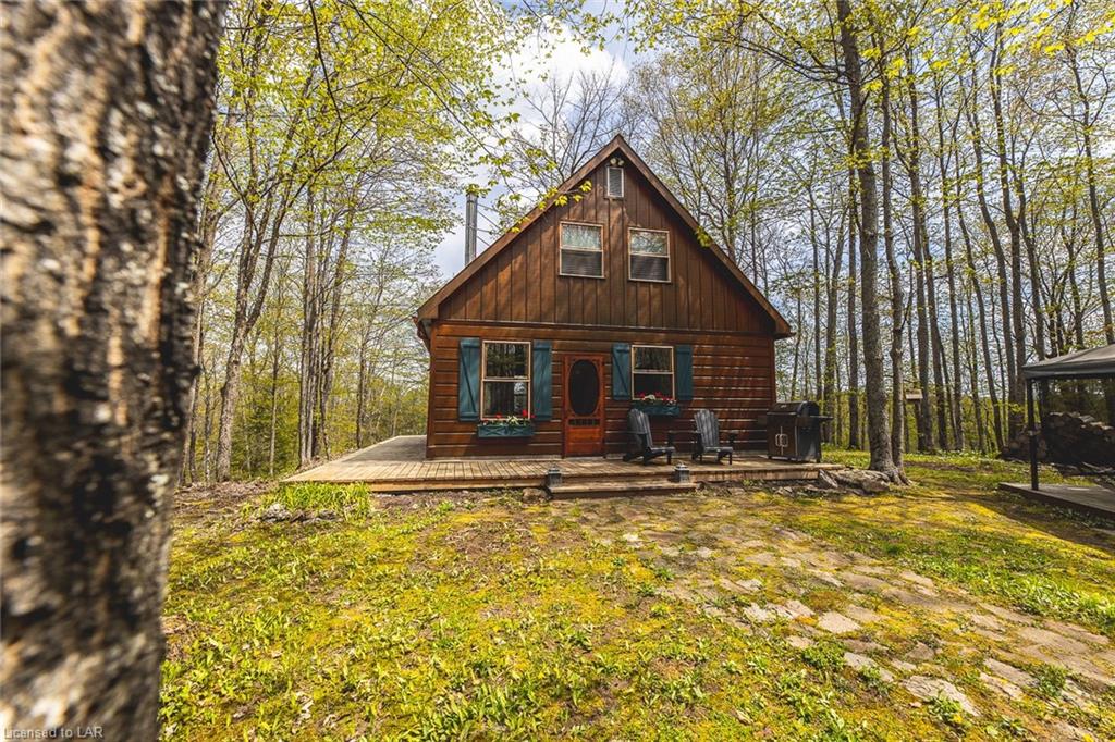 1035 LOOKOUT Road, Haliburton, Ontario (ID 40115988)