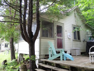44 CHATEAU WOODLAND RD, Haliburton, Ontario (ID 1548395)