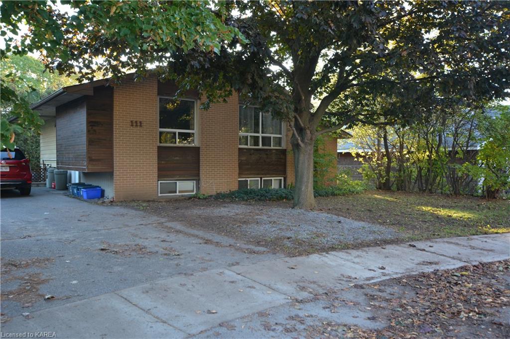 111 CALDERWOOD Drive, Kingston, Ontario (ID 40182031)