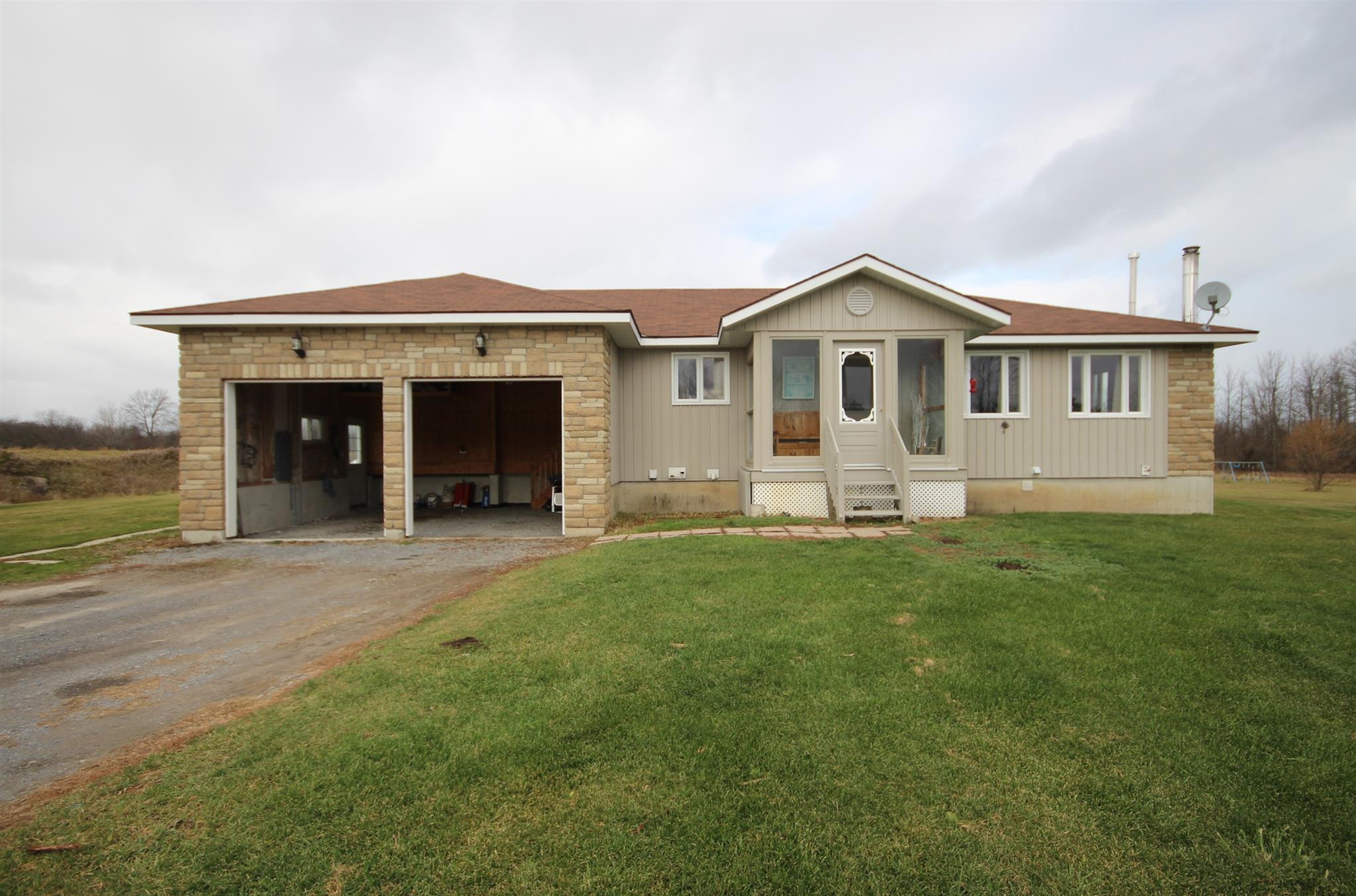 107 Cowdy Road, Stone Mills, Ontario (ID K20006630)