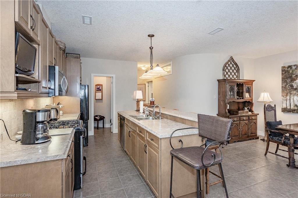 255 SUMMERFIELD Drive Unit# 24, Guelph, Ontario (ID 40082571) - image 19