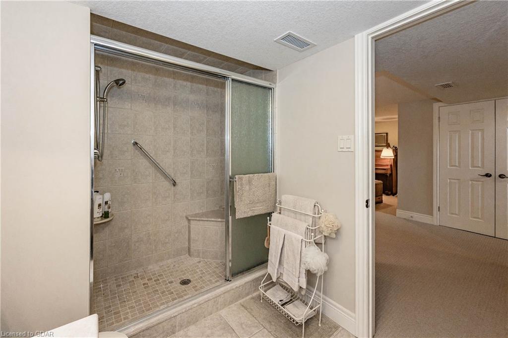 255 SUMMERFIELD Drive Unit# 24, Guelph, Ontario (ID 40082571) - image 39