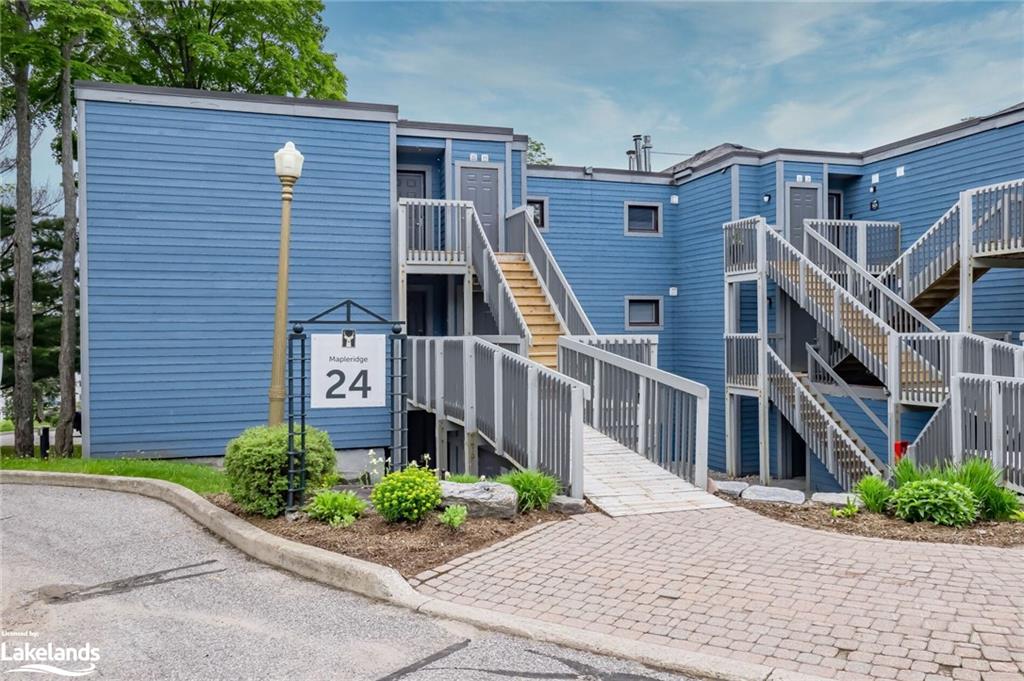 24 DEERHURST Drive Unit# 301, Huntsville, Ontario (ID 40272358)