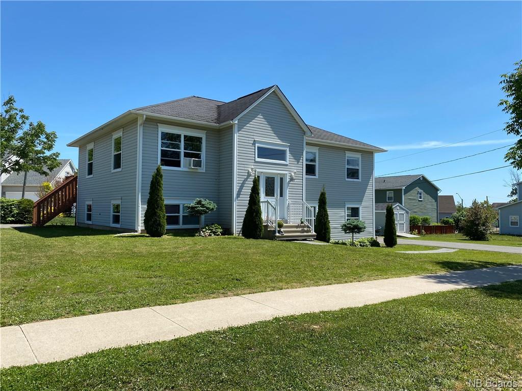 185 McGibbon Street, Fredericton, New Brunswick (ID NB044749)