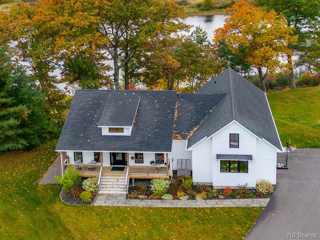29 Blake Court, Fredericton, New Brunswick (ID NB081239)