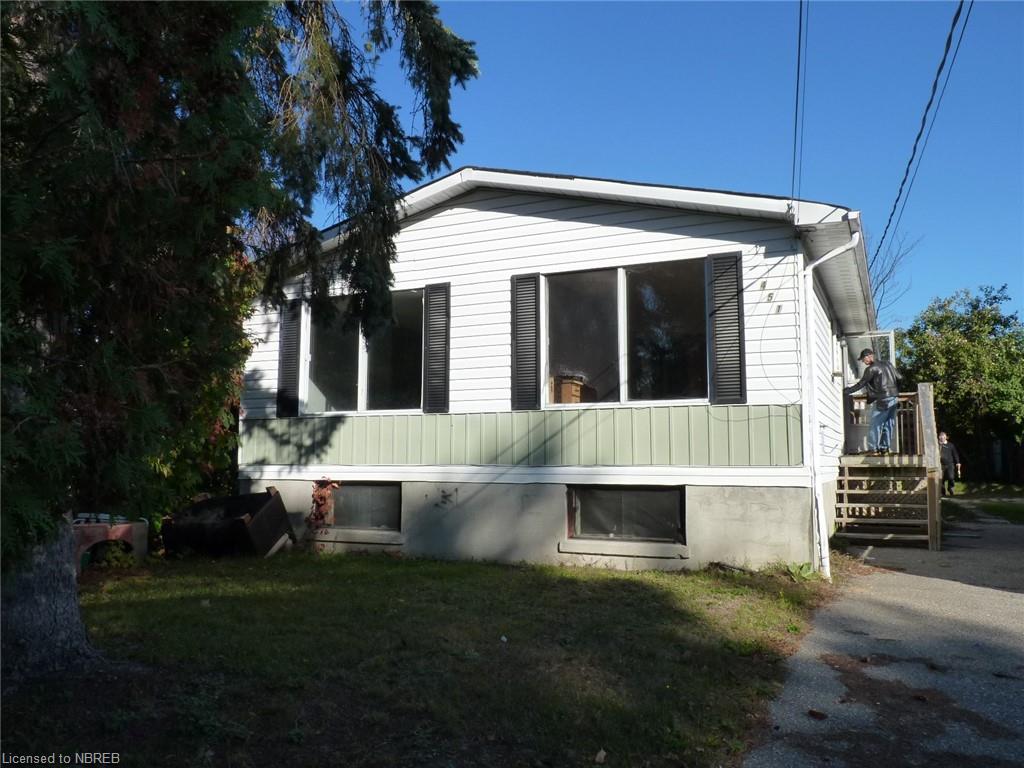 451 RANKIN Street, North Bay, Ontario (ID 242533)