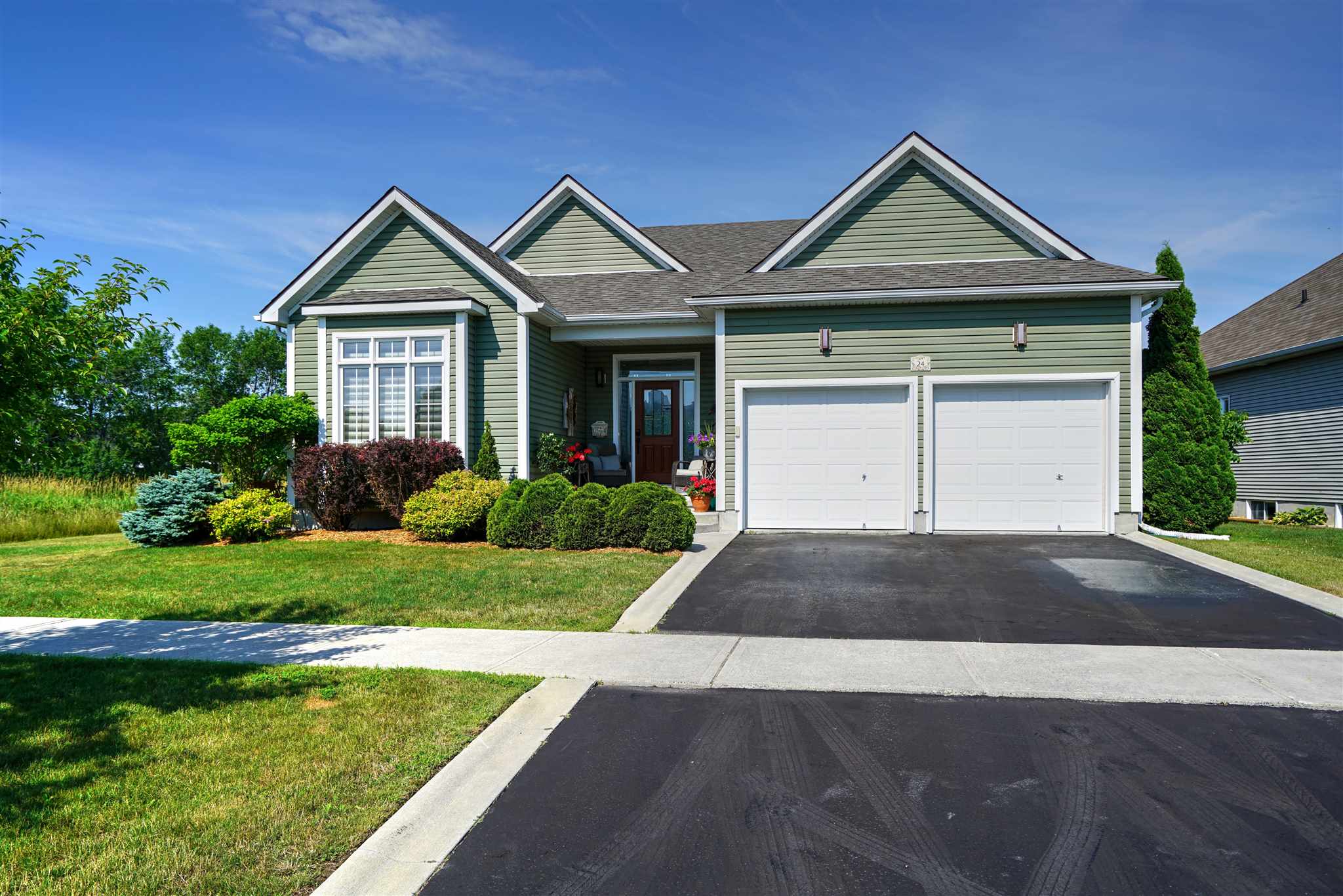 24 Country Club Drive, Bath, Ontario (ID K20003790)
