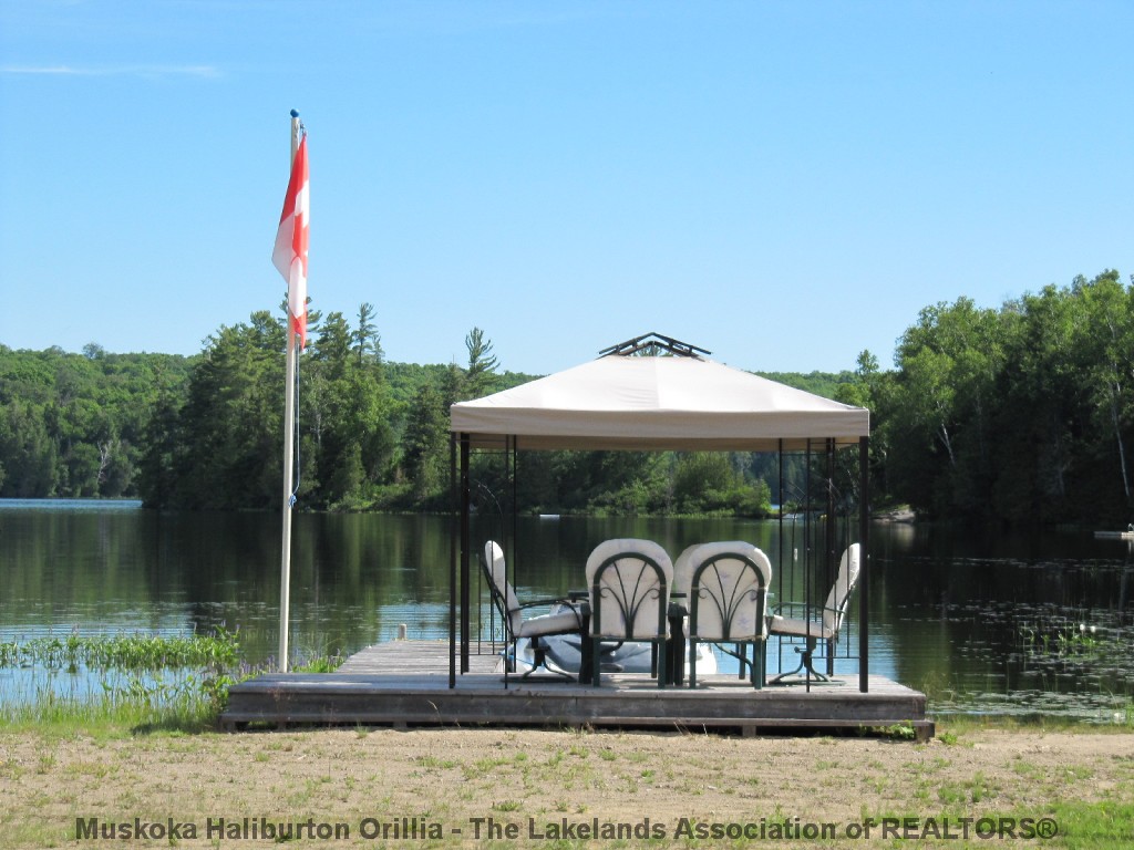 325 SHERWOOD DRIVE DR East, Novar, Ontario (ID 521610551)
