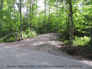 FOOTE LAKE RD, Novar, Ontario (ID 521610680)