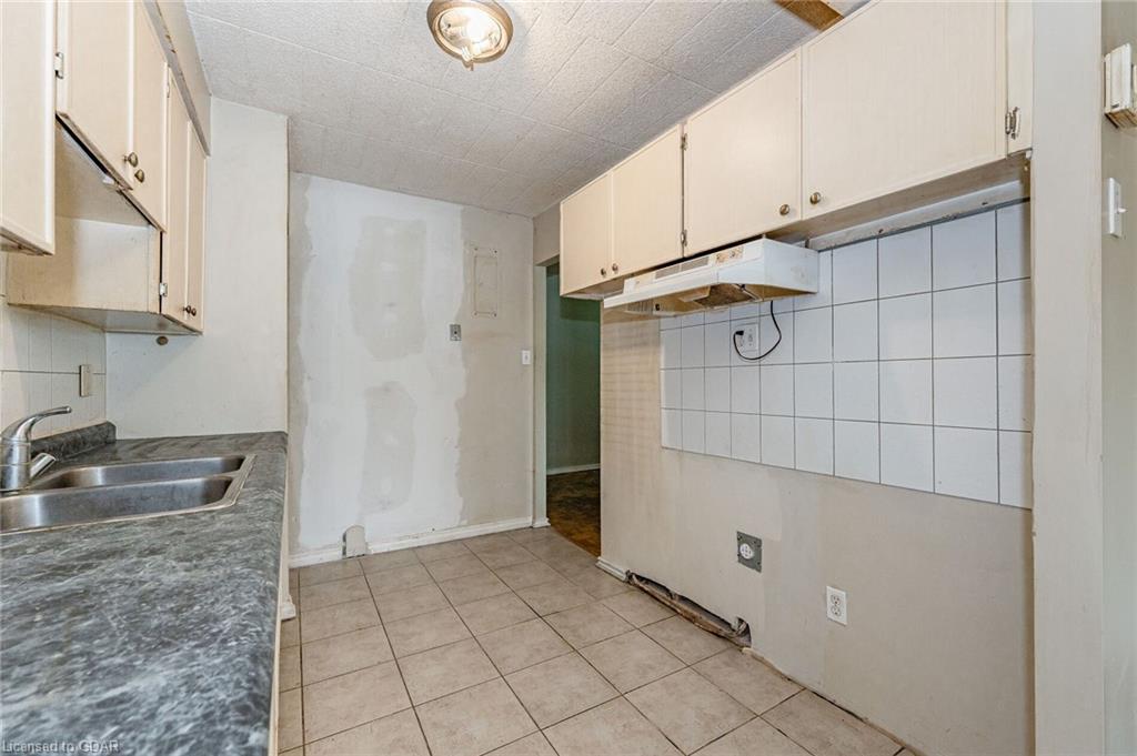 105 CONROY Crescent Unit# 311, Guelph, Ontario (ID 40280034) - image 17