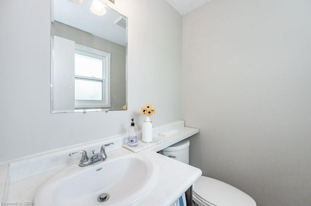 7 KOCH Drive, Guelph, Ontario (ID 40282439) - image 8