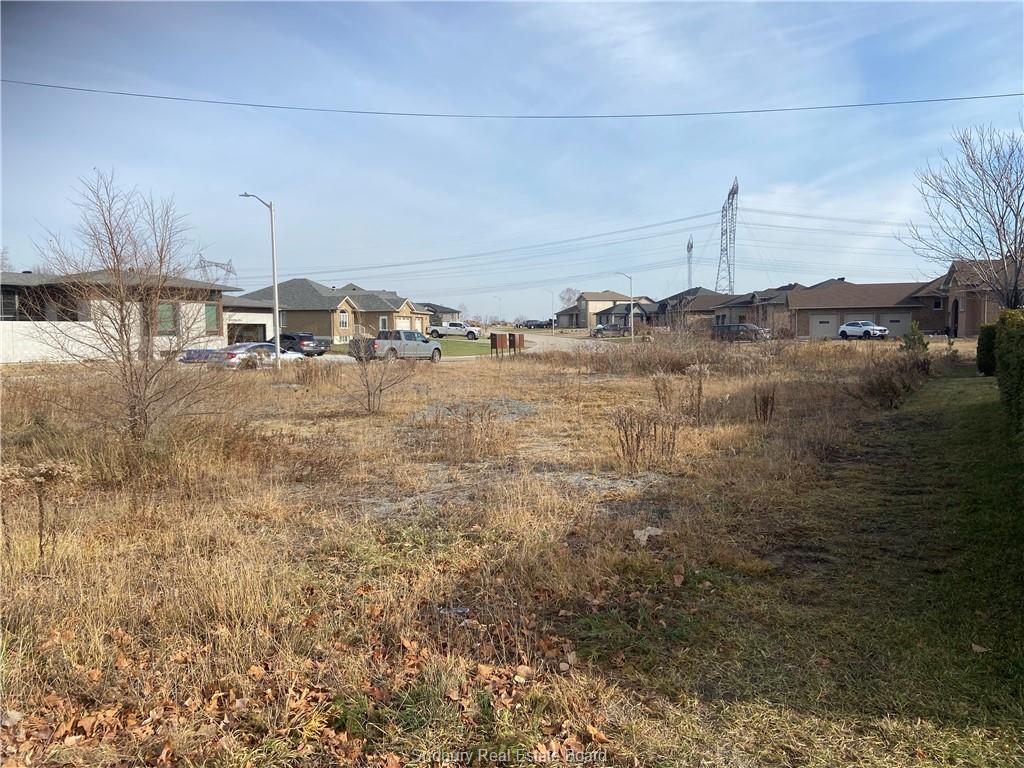 48 Donnelly Drive, Garson, Ontario (ID 2090339)